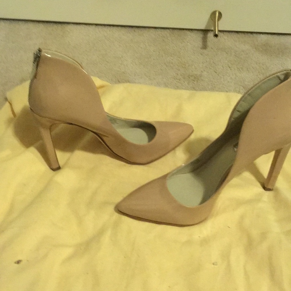 BCBG heels